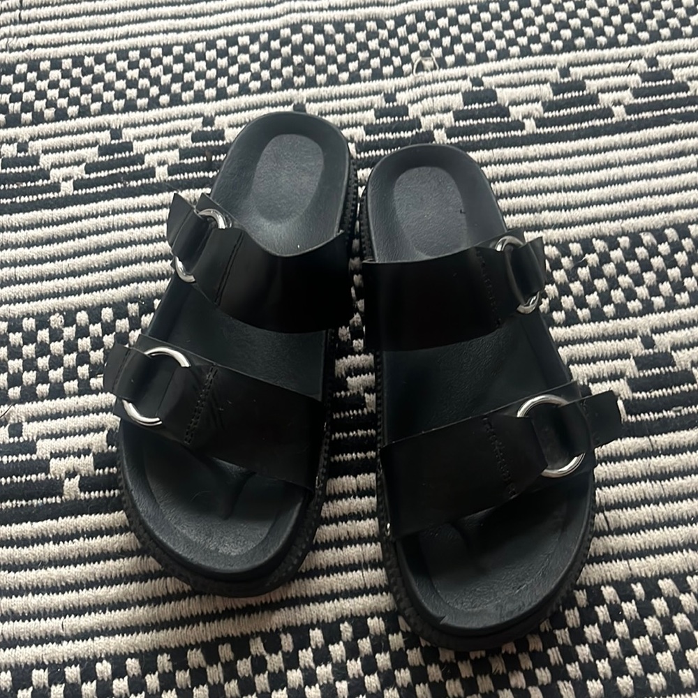 Platform sandals